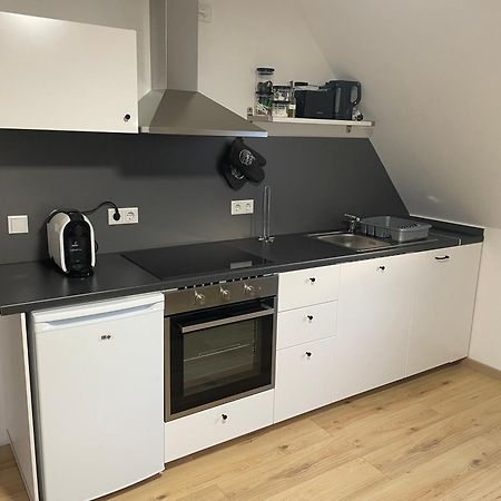 Moderne Ferienwohnung In Gelsenkirchen-Schalke Fuer 1 Bis 7 Personen Mit Terrasse, Ideal Fuer Gruppen & Stadionbesuche Εξωτερικό φωτογραφία
