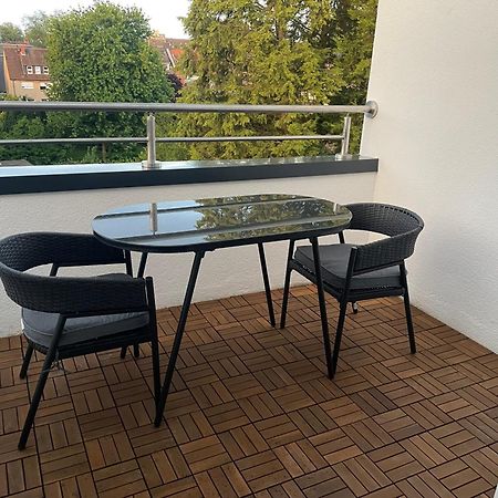 Moderne Ferienwohnung In Gelsenkirchen-Schalke Fuer 1 Bis 7 Personen Mit Terrasse, Ideal Fuer Gruppen & Stadionbesuche Εξωτερικό φωτογραφία
